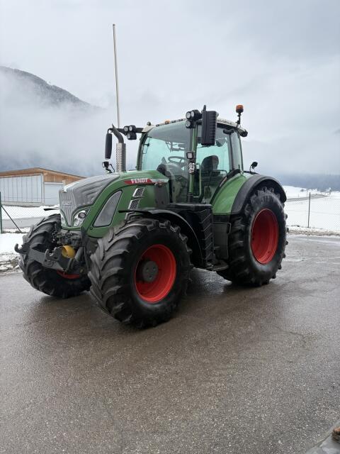 Fendt 718 Vario S4 ProfiPlus mit RTK