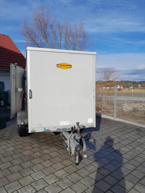 Böckmann kofferanhänger mit Neuen TÜV