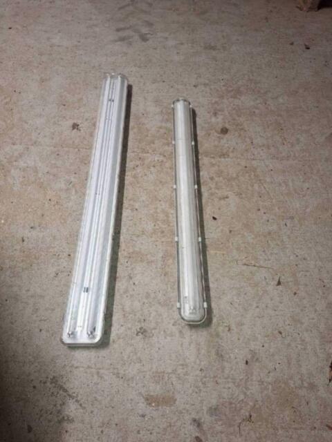 Neonröhren, 5 große und 26 kleine