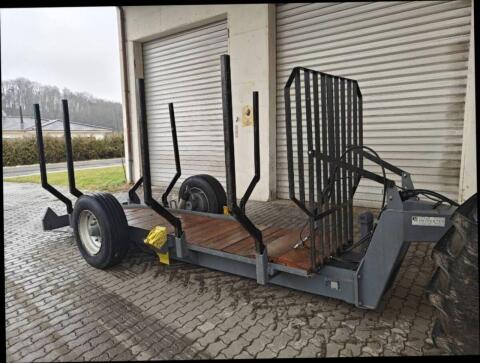 Rückewagen Holzwagen Tieflader Rungenwagen Forstanhänger