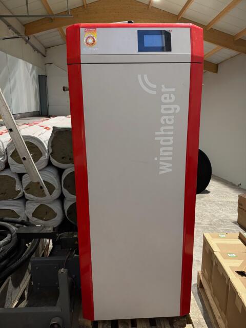 Windhager PuroWIN 40 kW - Hackgut-/Pelletkessel PuroWIN 40