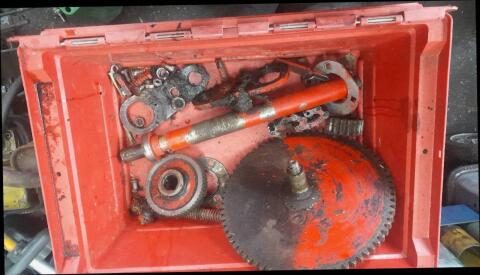 Kratzbodenteile Kirchner Miststreuer BT25