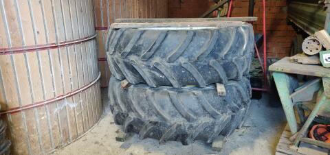 Steyr CVT, Case CVX, New Holland TVT Räder 580/70R42