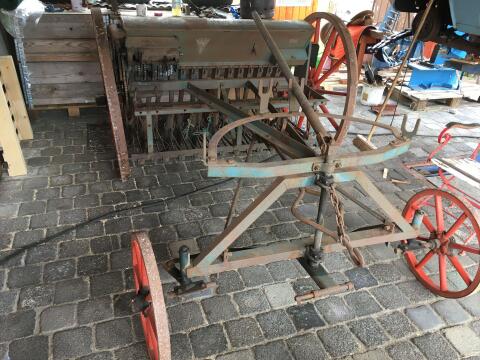 Gespann Drillmaschine Saxonia Typ C KAT1