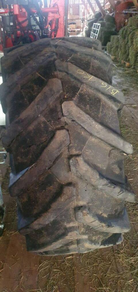 Tank und Reifen 540-65R26 für Fendt 512 513 514 516 SCR