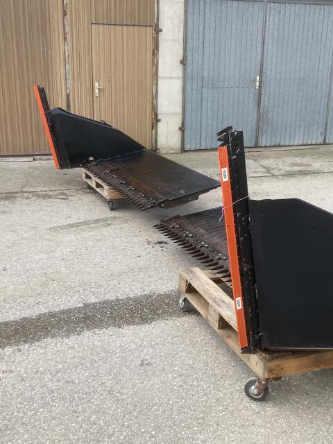 Rapstisch für Claas C450 Klappschneidwerk