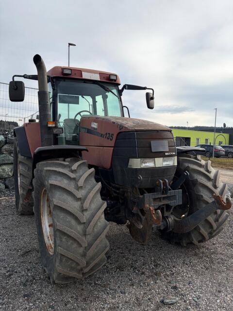 Case MX135