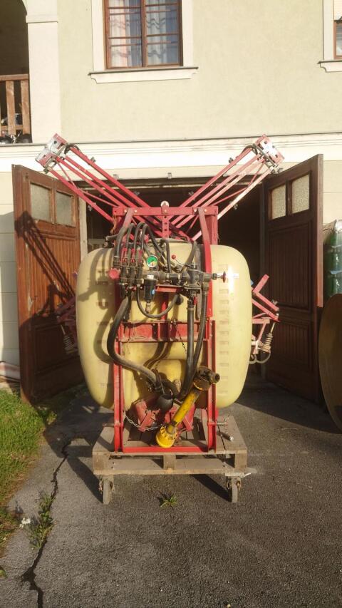 Hardi Anbaufeldspritze 12 m