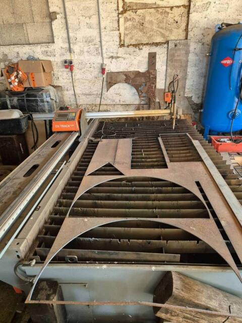 CNC Plasmaschneidtisch