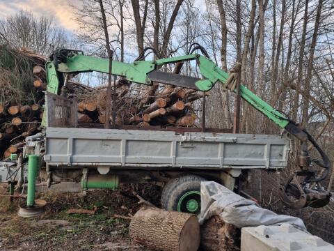 Holzanhänger ohne Kran
