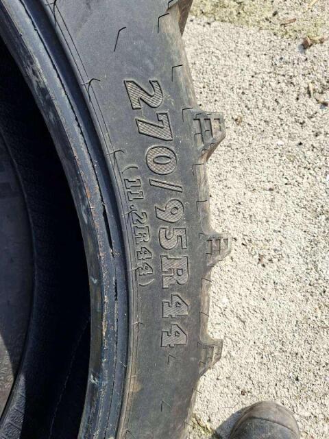 270/95R44 (11,2R44) BKT Pflegeräder