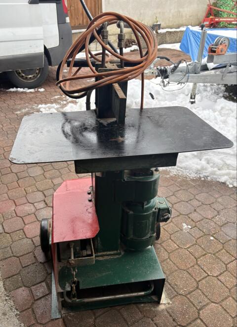 Holzspalter Fußpedal