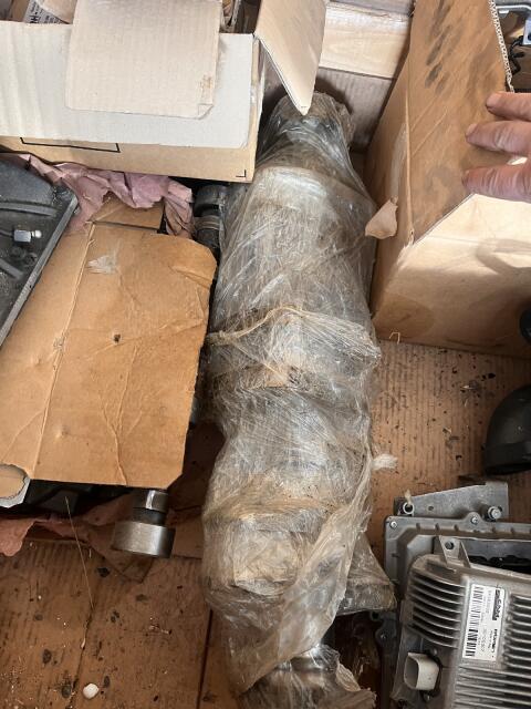 Kurbelwelle und Nockenwelle Steyr 411 Motor 80er Serie