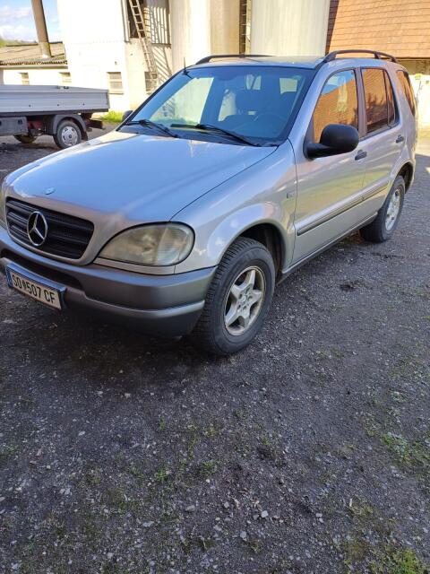 Mercedes-Benz 270 SUV Allrad Automatik