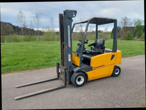 Jungheinrich EFG 320 Gabelstapler