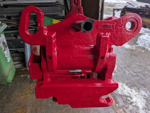 Powertilt Takeuchi TB 260