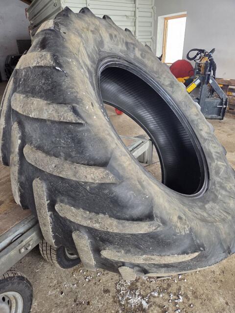 Michelin Multibib 650/65/R42