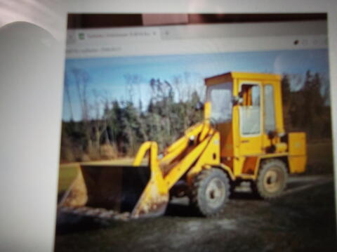 Radlader gesucht, alles anbieten.