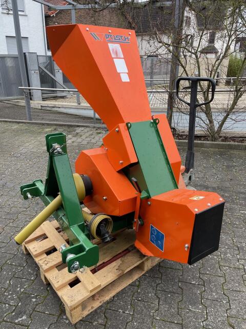 Posch Profi-Häcksler Typ M3200S