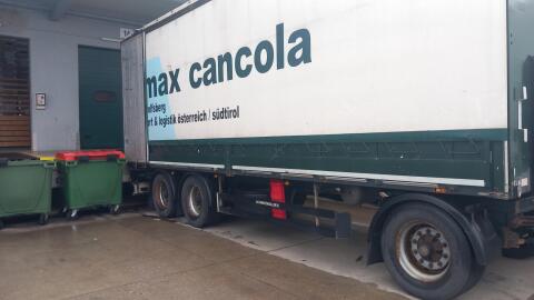 Schwarzmüller 3 Achsen Planenanhänger