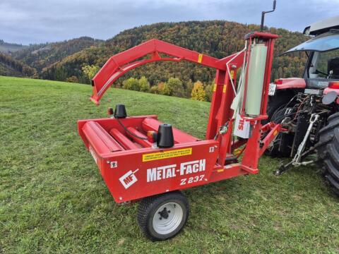 Metal-Fach Ballenwickler Z237