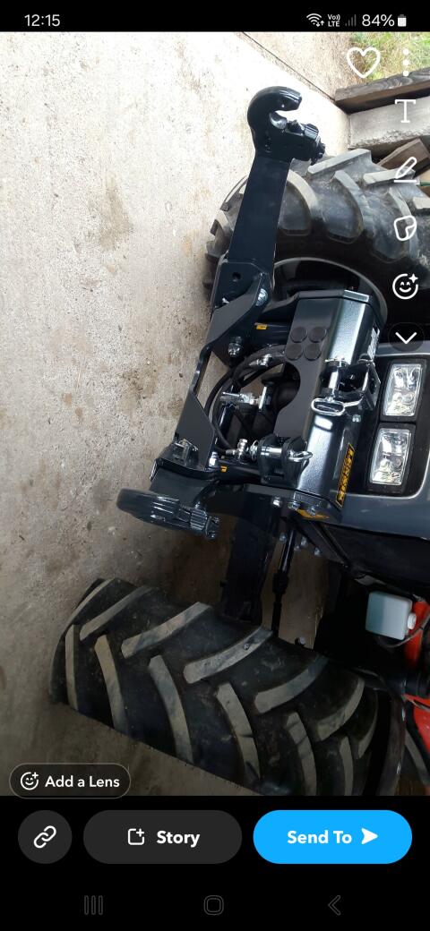 Fronthydraulik Lešnik für Lindner Geotrac 64