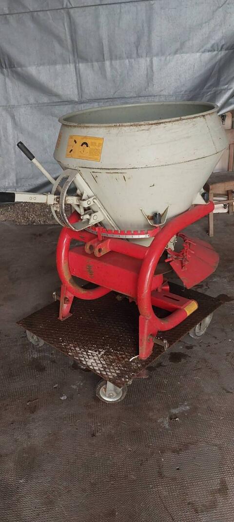 Düngerstreuer Rauch Komet