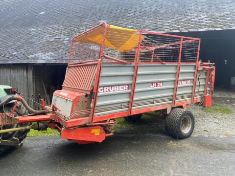 Gruber Ladewagen LH 24
