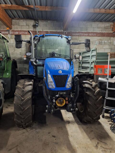 New Holland T5.95