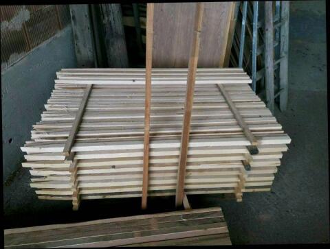 Fichten- und Lärchenstäbe