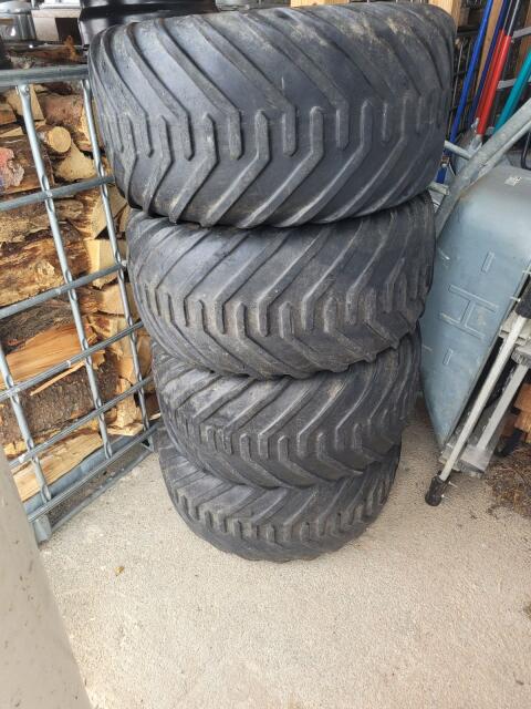 Metrac Reifen Trelleborg