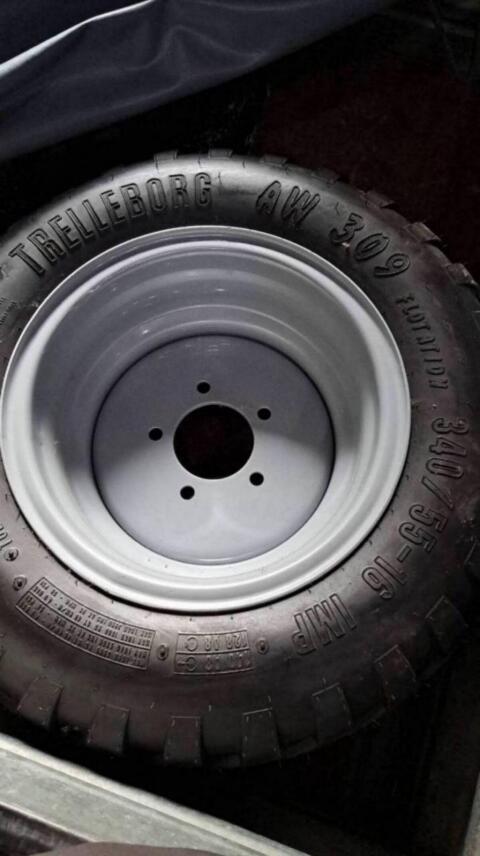 Trelleborg 340/55-16 AW309 140A8 TL