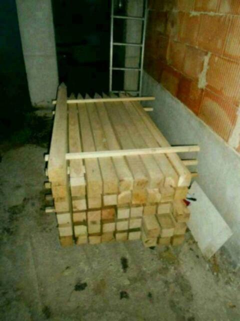 Zaunpfähle Lärche, Eiche, Kastanie