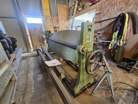 Hydraulische Schwenkbiegemaschine