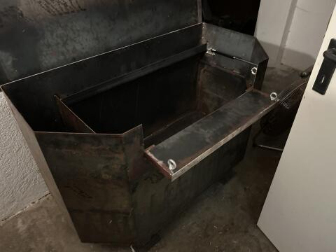 Forstkiste für Traktor