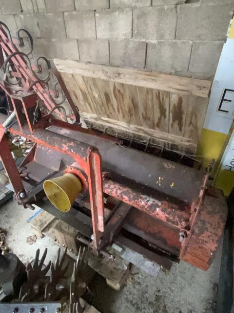 Humus Weingartenhäcksler