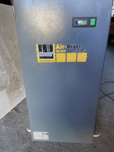 Schneider Lufttrockner für Druckluftanlage