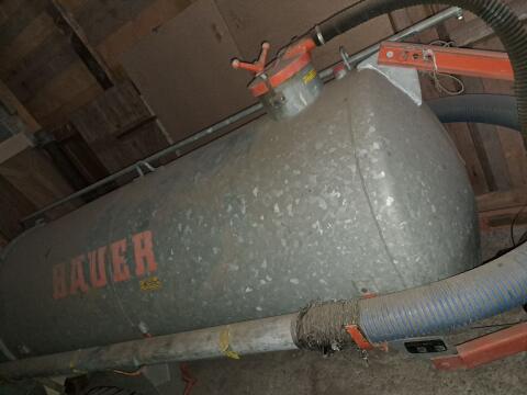 Güllefass Bauer 2.600 l