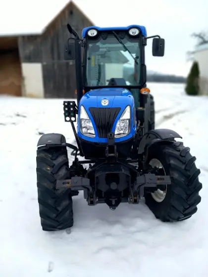New Holland T4.75N Obstbautraktor