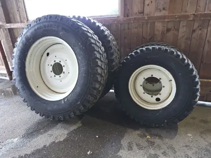 Alliance Multiuse 550 480/80R38 400/80R24 Kommunalreifen