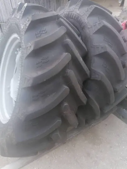 Räder Reifen 540 R38 440 R28