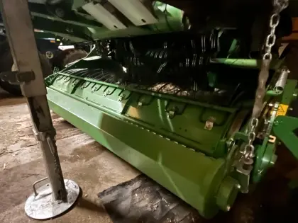 Rundballenpresse Comprima X-treme