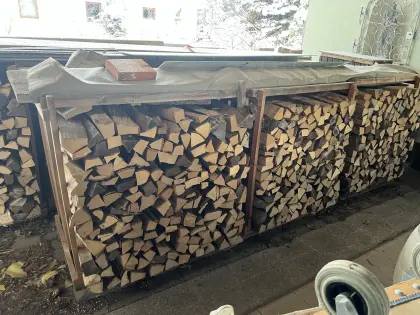 Brennholz Esche