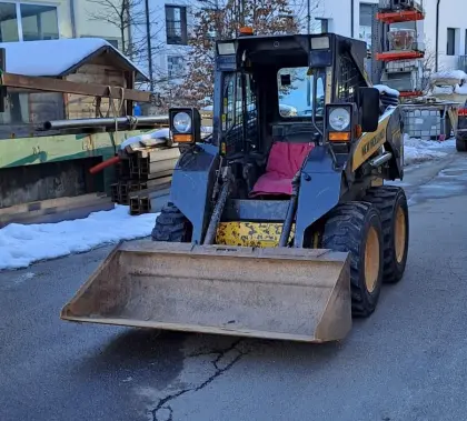 Kompaktlader New Holland LS 150