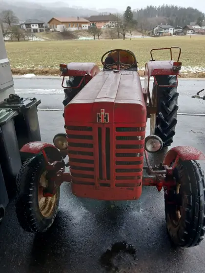 McCormick B275 Traktor