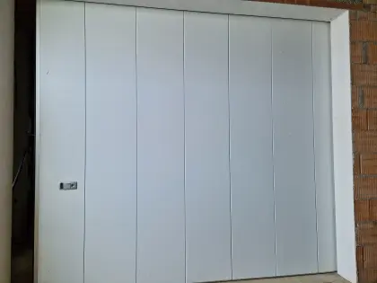 Normstahl - Seitensektionaltor