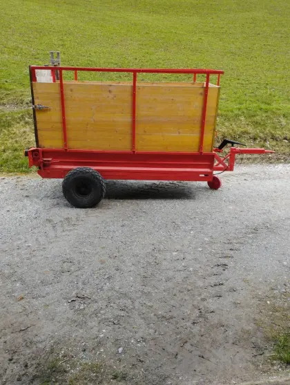Viehanhänger