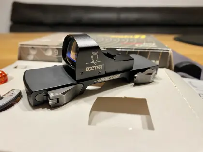 Docter Sight Rotpunktvisier mit Blaser