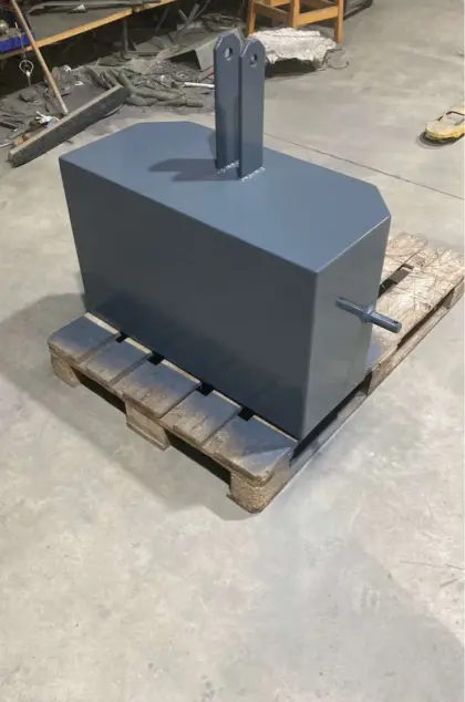 Frontgewicht 300 kg/400 kg mit Stahlmantel