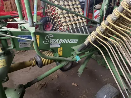 Krone Schwader 421/13